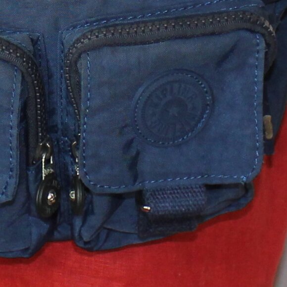 VTG Kipling belt shoulder blue zip bag 2 straps travel vacation - Picture 8 of 8